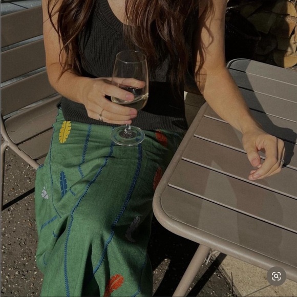 Zara Green Skirt with Multicolor Accents - Picture 6 of 15